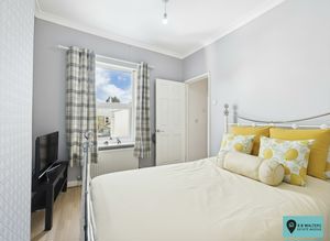 Bedroom- click for photo gallery